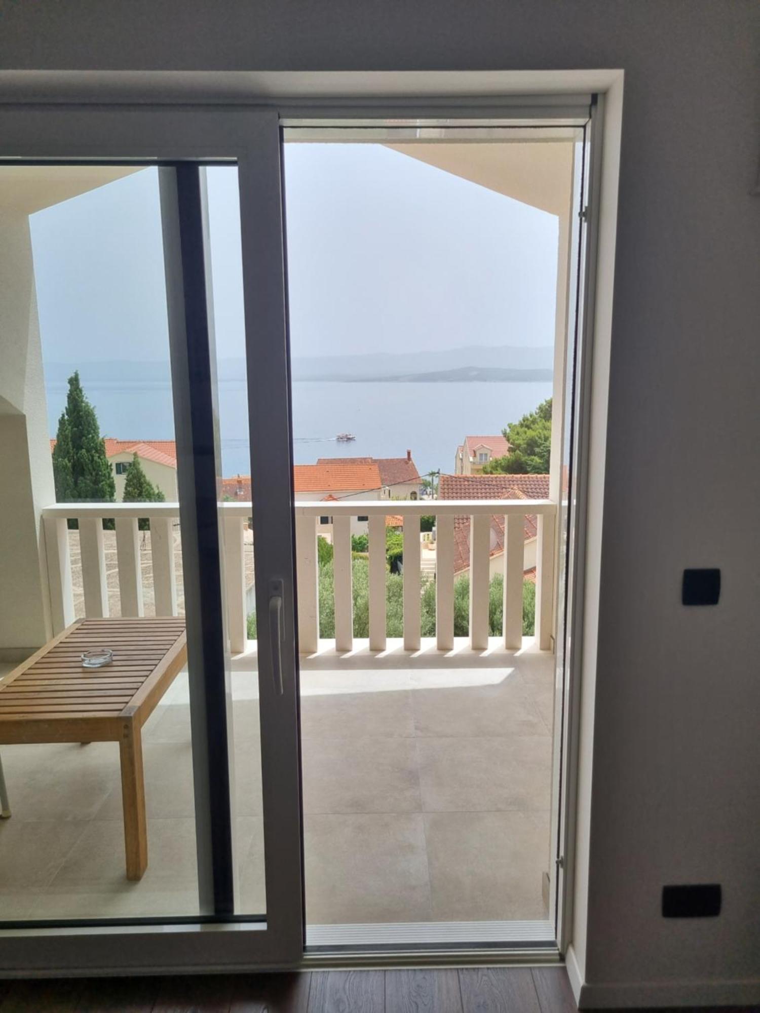 Villa Mila Bol Exterior foto